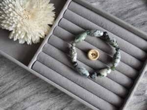 Moss Agate & Small Heart Bracelet