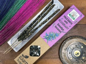Earth Inspired Smudge – Rosemary & Palo Santo Incense